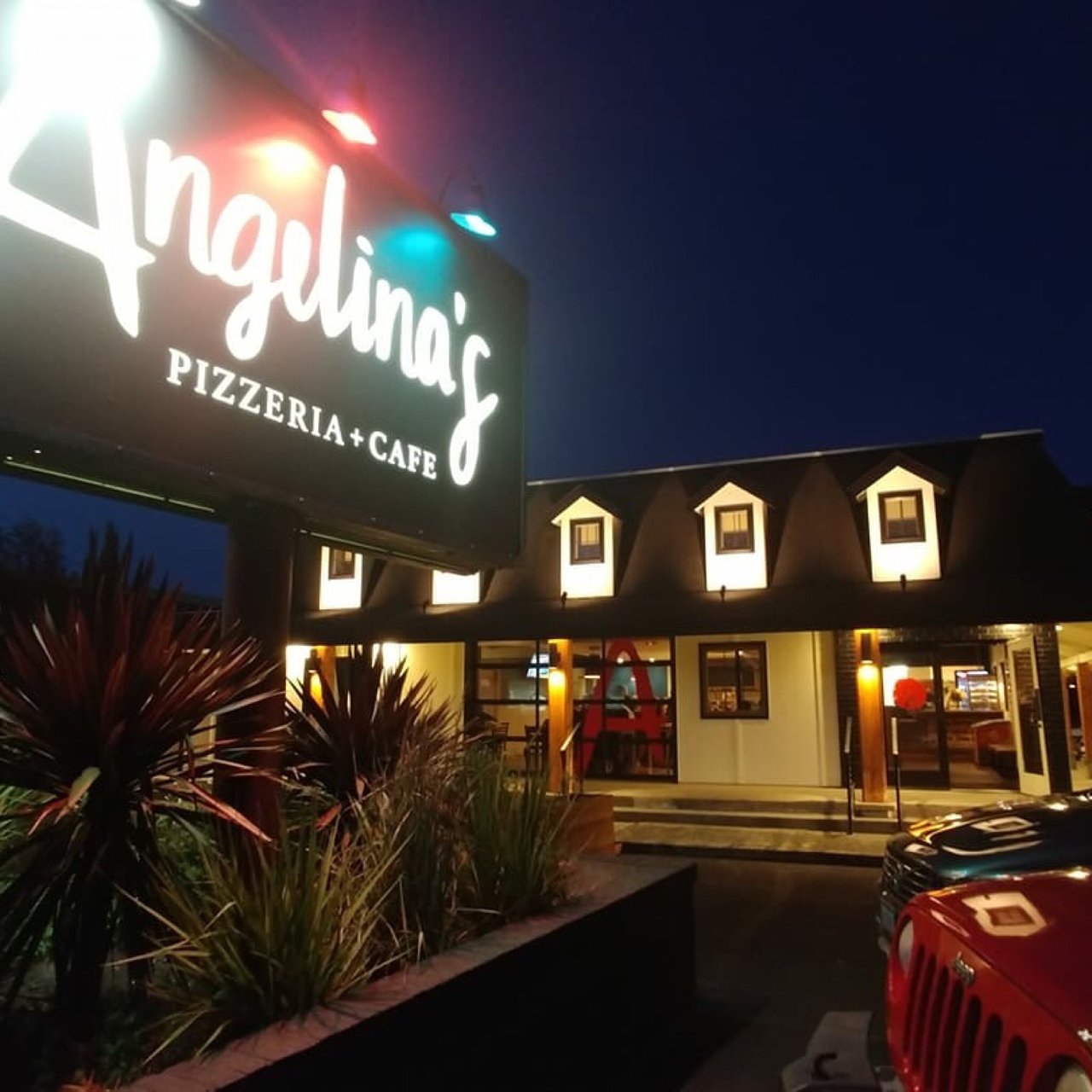 Angelina’s Pizzeria & Cafe